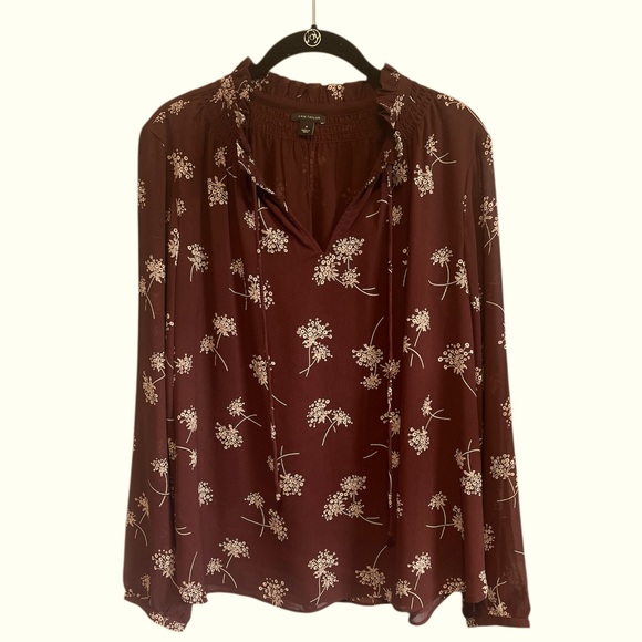 Ann Taylor Tops - Ann Taylor Maroon Floral V-Neck Top